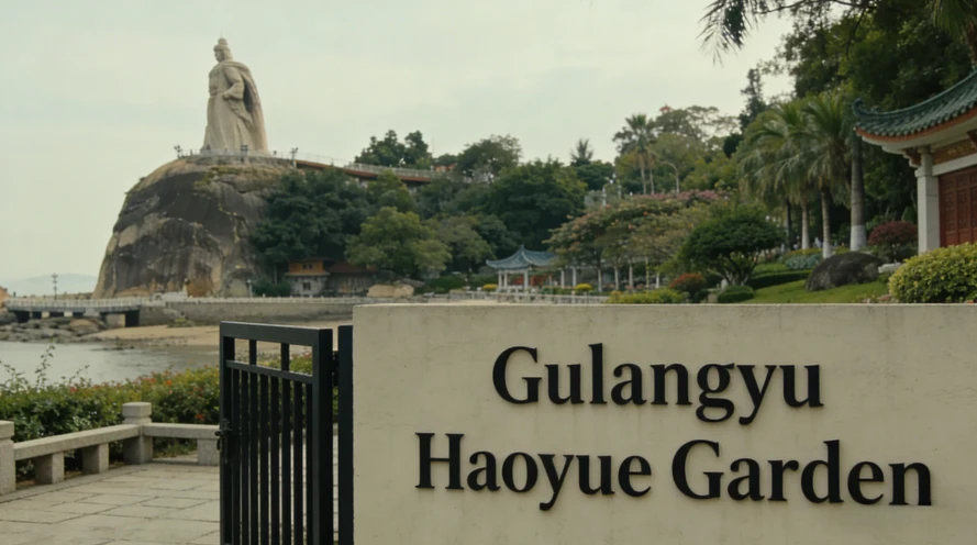 3. Bright Moon Garden